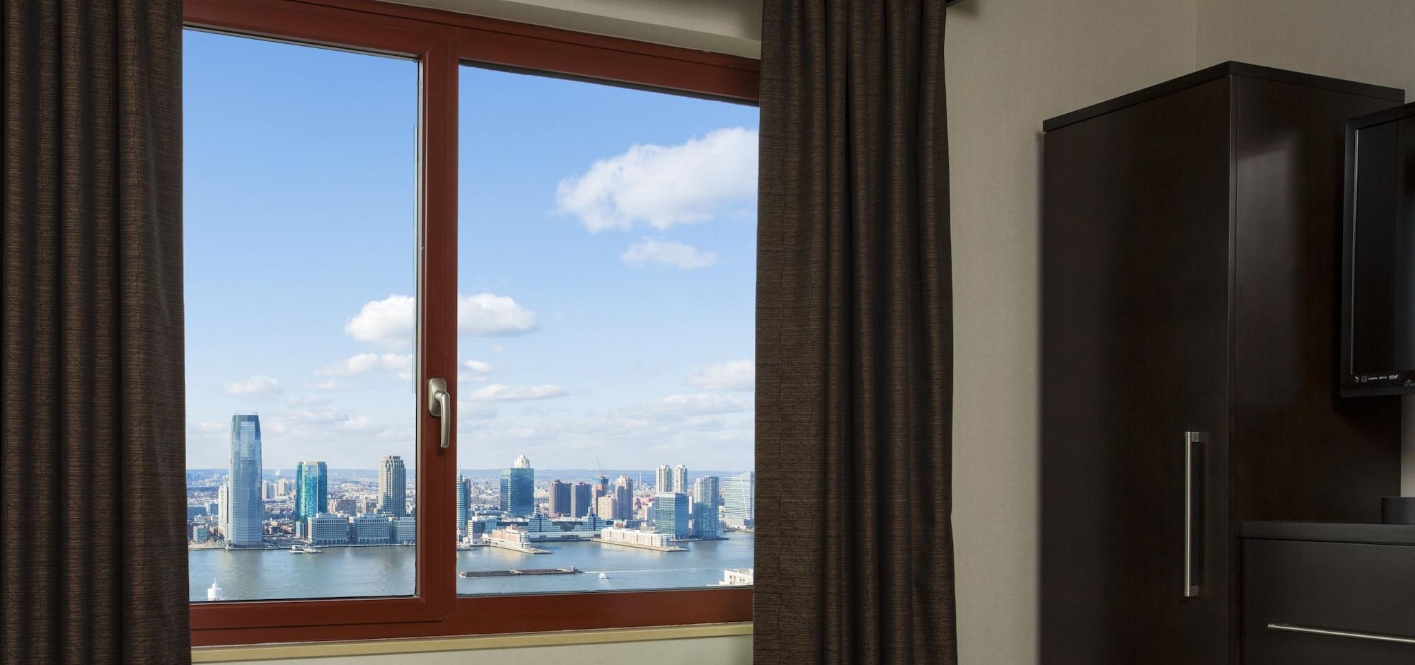 HOLIDAY INN MANHATTAN FINANCIAL DISTRICT, AN IHG HOTEL, NEW YORK